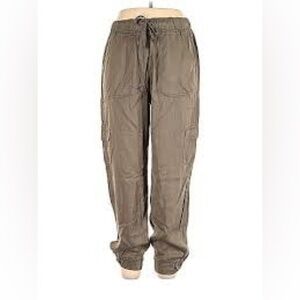 Thread & Supply Green cargo Pants with Elastic Waistband